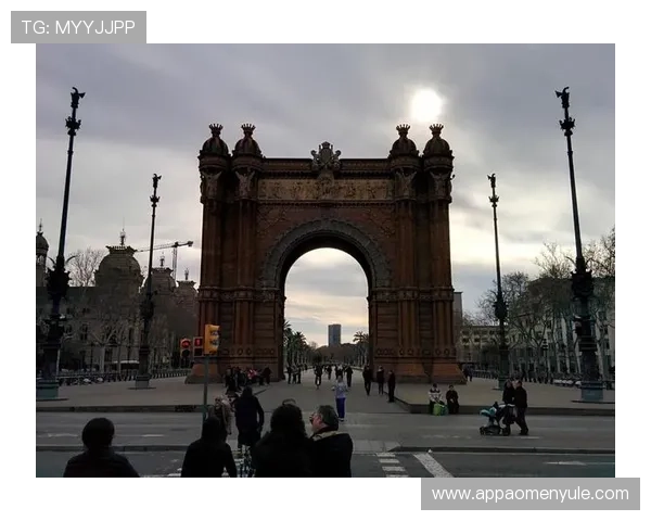 凯旋门官网中国官方网:探索凯旋门官方公布的旅游攻略及周边景点推荐 凯旋门官网中国官方网:探索凯旋门官方公布的旅游攻略及周边景点推荐